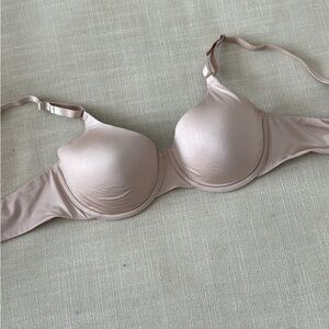 Seamless Nude Bra
